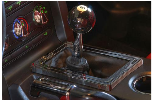 Classic 8 Ball Racing Gear Knob